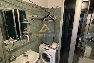 Casă cu 4 camere cu Teren 216 Mp în Valea Roșie - 1