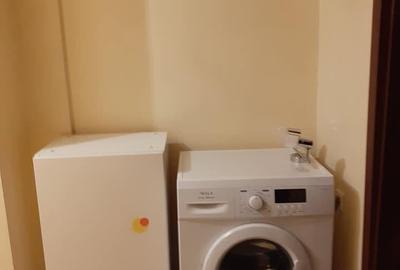 Apartament cu 3 camere decomandat în Bolintin-Vale - 2