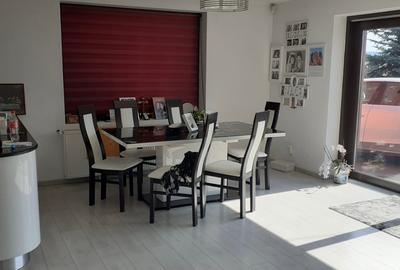 Casă cu 5 camere cu Teren 1500 Mp în Reghin - 8