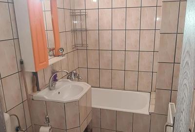 Apartament cu 2 camere decomandat în Romanești - 1