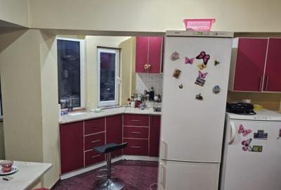 Apartament 3 camere de vanzare Capitol, Constanta - 1