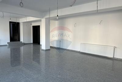 Spațiu comercial, de 690 mp, în Bistrița - 4