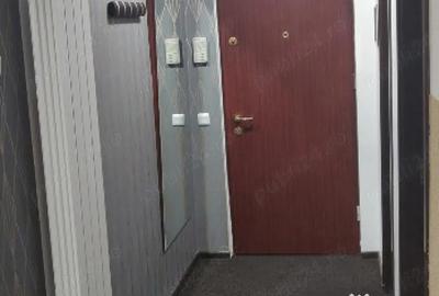 Apartament cu 3 camere decomandat în Astra - 3