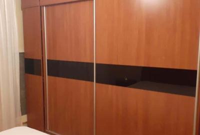 Apartament cu 3 camere decomandat în Bolintin-Vale - 2