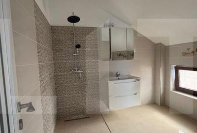 Casă cu 5 camere cu Teren 509 Mp în Ghiroda