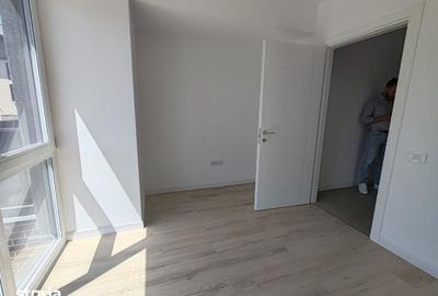 Apartament cu 2 camere semidecomandat în Podu Roș - 7