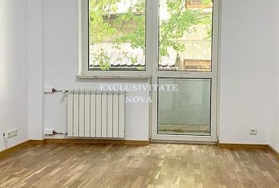 Apartament cu 8 camere decomandat în Aviatorilor - 5