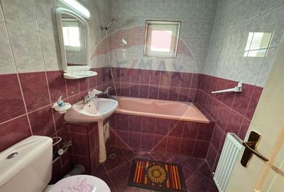 Apartament de vanzare - 4 camere- decomandat-Bistrita Lac - 8