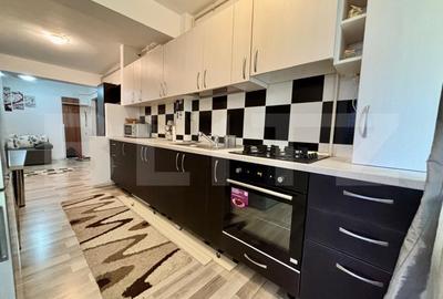 Apartament de vanzare, 2 dormitoare, 46 mp, zona Stejarului - 1