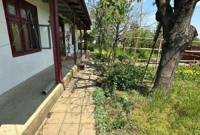 Casă cu 5 camere cu Teren 1400 Mp în Central - 10