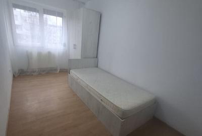 Inchiriez apartament 3 camere Strada Stadionului - 9