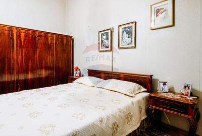 Apartament spatios cu gradina proprie intr-o vila interbelica renovata - 17