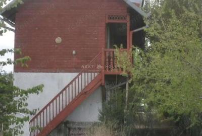 Casă cu Teren 2350 Mp în Izvorani - 6