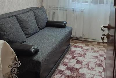 Garsonieră decomandată în 1 Mai - 3