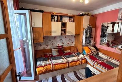 Apartament cu 2 camere semidecomandat în Iosia