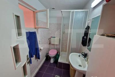 Casă cu 8 camere cu Teren 387 Mp în Central - 3