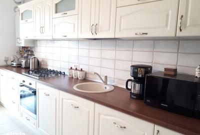 Apartament cu 3 camere, mobilat în Fratelia - 4