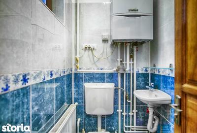 Casă cu 10 camere cu Canalizare în Centrul Istoric - 8
