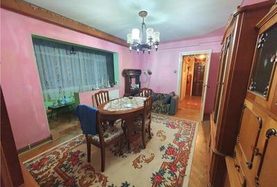 FAVORIT - 3 CAM - CENTR. PROPRIE - PARTER INALT - APROAPE DE CENTRU - 2