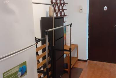 Garsonieră decomandată, mobilată în Drumul Taberei - 16