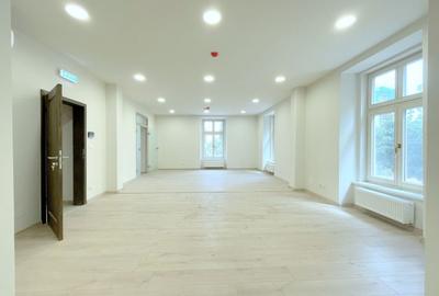 Birou, de 89 mp, în Ultracentral - 1
