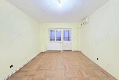 Casă cu 3 camere decomandat cu Canalizare în Ultracentral - 11