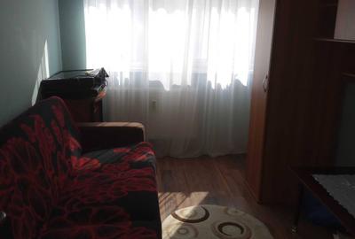Apartament cu 3 camere semidecomandat în Obor - 2