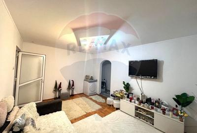 Apartament de vanzare cu 2 camere semidecomandate in zona Ura - 3