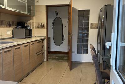 Apartament cu 2 camere decomandat, mobilat în Nerva Traian - 5