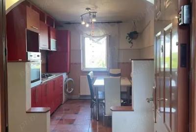 Vand apartament , 2 camere , decomandat , etaj 3 , stadion - 4