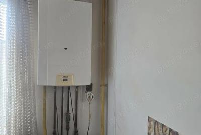 Apartament cu 3 camere în Onești - 8