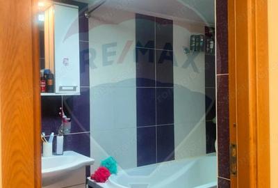 Casă cu Teren 2008 Mp în Retiș - 13