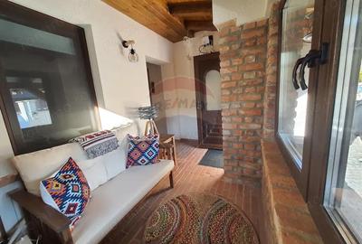 Casă cu 6 camere cu Teren 3900 Mp în Mediaș - 8