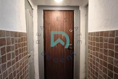 Garsonieră nedecomandată în Brașovul Vechi - 7