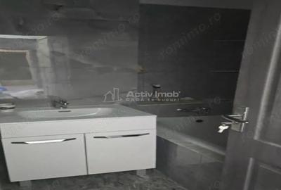 Apartament cu 3 camere decomandat în Micălaca - 1