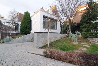 Elegant 4 bedroom modern villa with indoor swimming pool for rent - 2