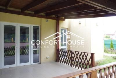 Duplex cu 8 camere cu Canalizare în Iancu Nicolae - 7