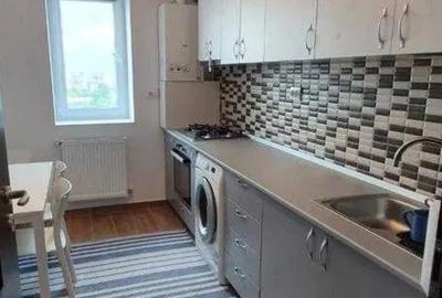 Apartament cu 3 camere decomandat în Păcii - 2