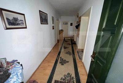 Casa de vanzare, 374 mp, strada Baritiu - 15