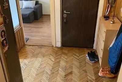 Ap 2 camere I I de la Brad etaj 1 - 8