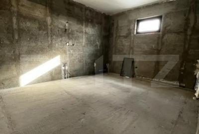 Casă cu 7 camere cu Teren 500 Mp în Micro 11 - 17