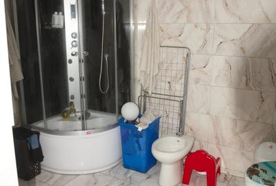 Casă cu 4 camere cu Teren 600 Mp în Central - 7