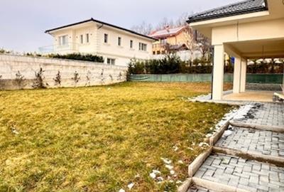 APA SARATA casa deosebita 300mp cu 2 garaje si 8ari teren! - 9