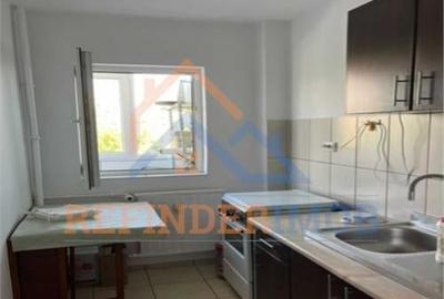 Oferta Garsoniera 33 mp, bloc 1981 zona  Drumul Taberei - Bulevardul 1 Mai - 5