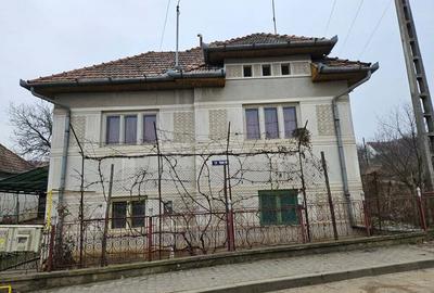 Casă în Târnăveni - 3