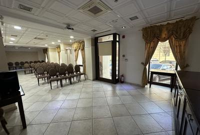 Spațiu comercial, de 150 mp, în P-ța Maria - 5