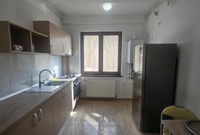 Apartament cu 2 camere decomandat în Tomis Nord - 6