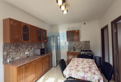 Casă cu 5 camere cu Canalizare în Zorilor - 9