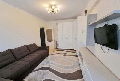 Apartament cu 3 camere decomandat în Crângași - 3