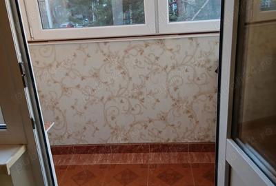 Inchiriez ofer garsoniera - 4